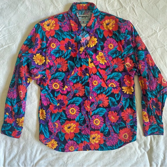 Wrangler VINTAGE Western Floral Shirt - Picture 3 of 15